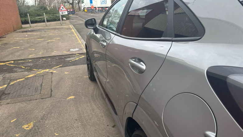 Ford Puma 1.0 EcoBoost Hybrid mHEV ST-Line X First Ed 5dr Petrol Hatchback